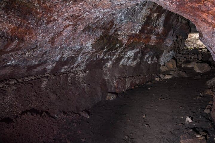 Etna Morning Tour from Syracuse: Craters, Lava Caves & Sicilian Tastings photo 6