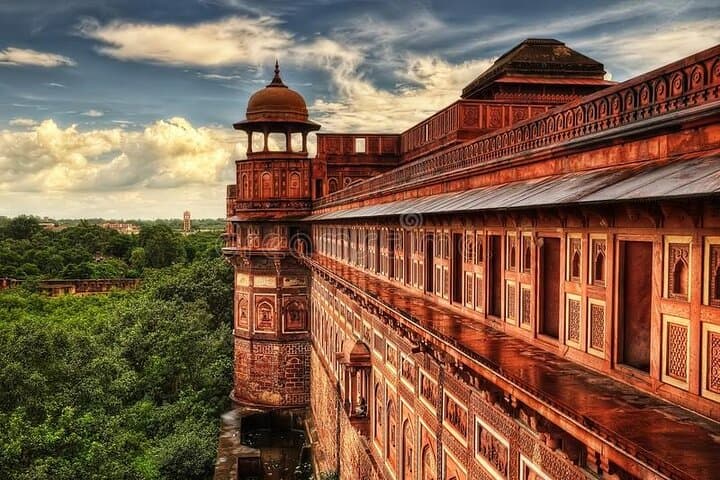 Same-Day Taj Mahal, Agra Fort & Baby Taj Tour from Delhi photo 4