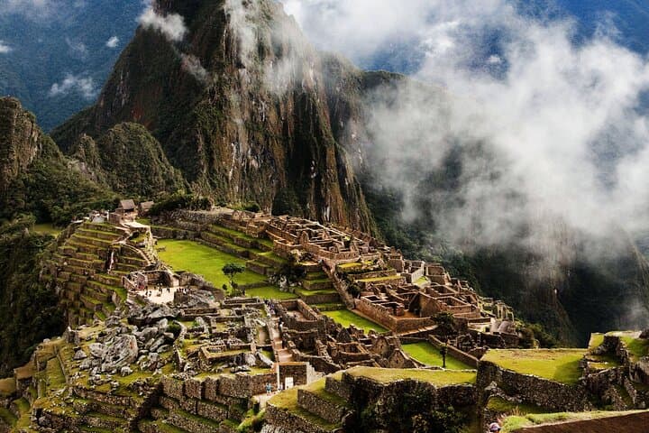 Best of Peru and Ecuador: 14-Day Andes & Galápagos Adventure photo 1