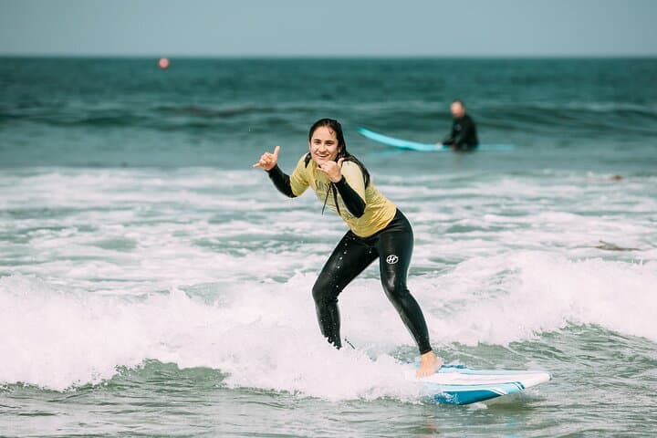 San Diego Adult Surf Retreat: 1-Day Pacific Beach Surf Lesson photo 2