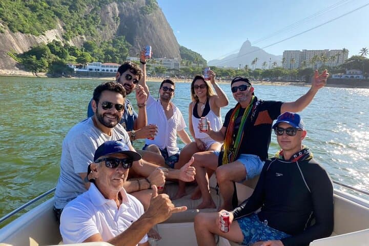 Exploring Rio de Janeiro’s Coastline: Shared Speedboat Tour to Cagarras Islands with Beer