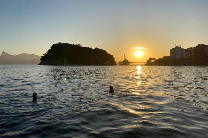 Sunset Speedboat Tour in Rio de Janeiro — Sugarloaf & Corcovado Views with Beer photo 2