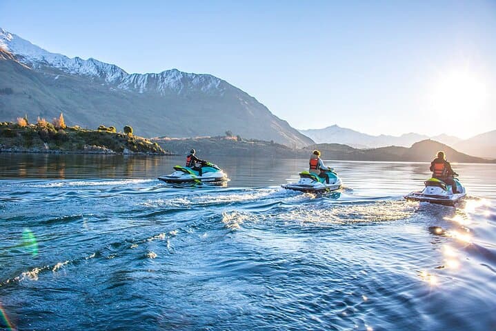 Jet Ski Lake Wanaka: 1-Hour Alpine Bay Adventure photo 3