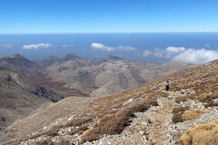 Hike Mount Psiloritis (Ida) to Timios Stavros — Guide to Crete's Highest Peak Day Trek photo 4