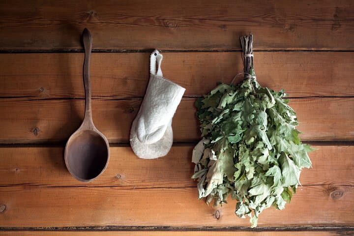 Taste of Lapland: Foraging, Fishing and Lakeside Sauna near Rovaniemi photo 4