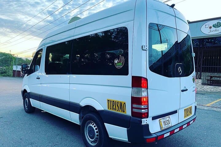Private Shuttle from Manuel Antonio to Monteverde — Comfortable Transfer to the Cloud Forest photo 4