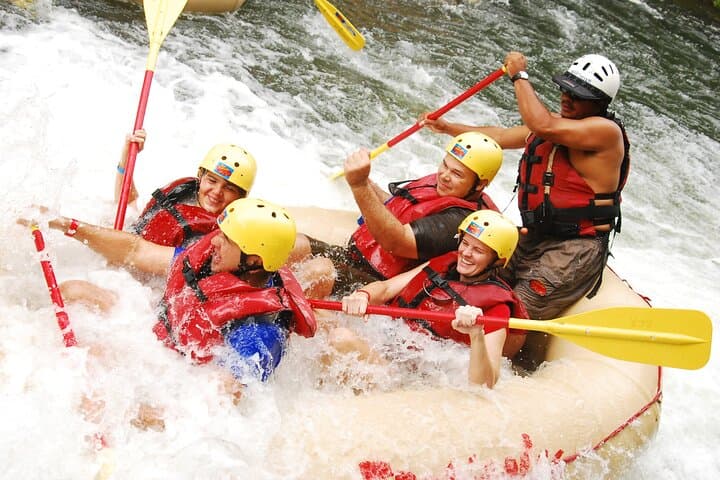 Tenorio White Water Rafting: Class III–IV Rapids Near Tamarindo, Guanacaste photo 5