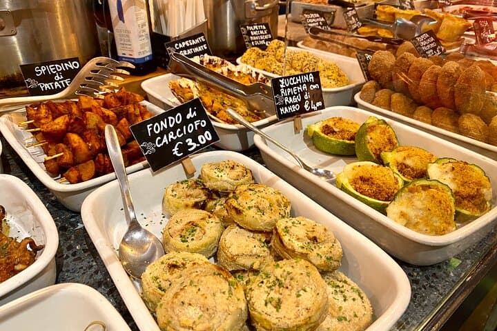 Venice Rialto Market Food Tour: Cicchetti, Wine & Sightseeing with a Local Guide photo 3