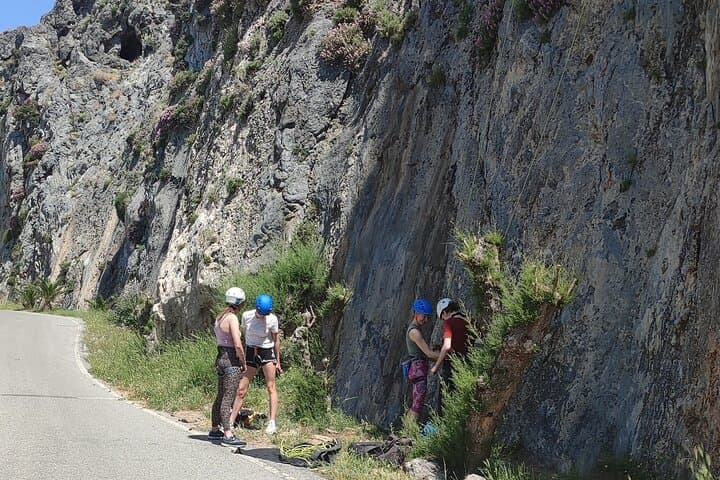 Half-Day Rock Climbing on Crete: Guided Intro for Beginners photo 4