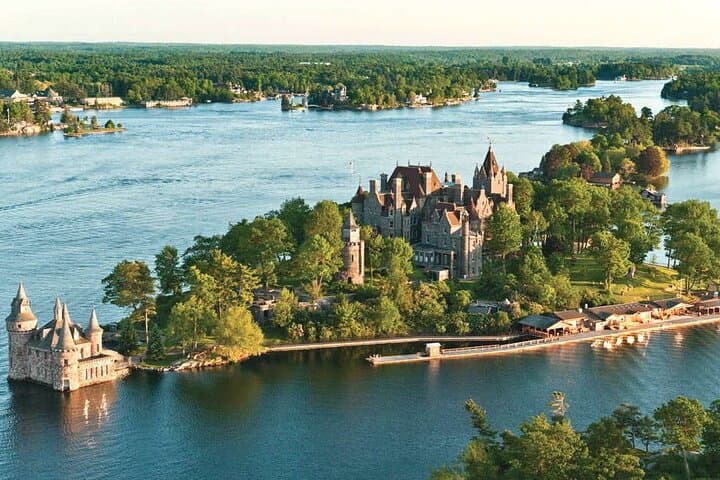 3-Day Niagara Falls, Corning & Thousand Islands Tour from New York — Falls, Glass & Cruises photo 2