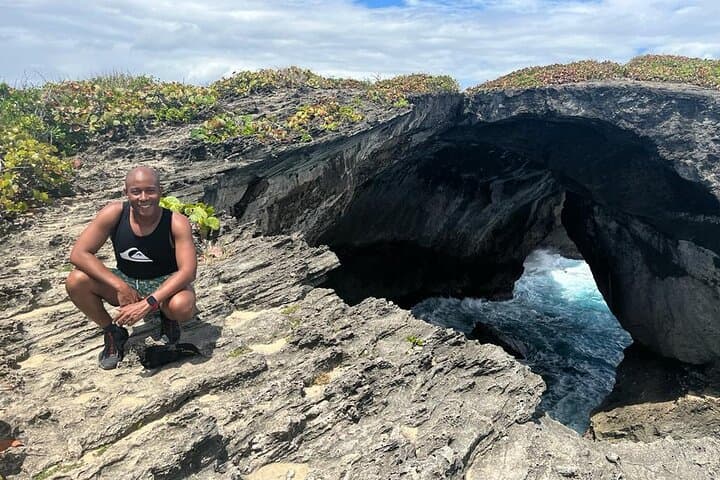 Three-in-One Puerto Rico Day Tour: Cueva del Indio, Ciales Mountains & Mar Chiquita