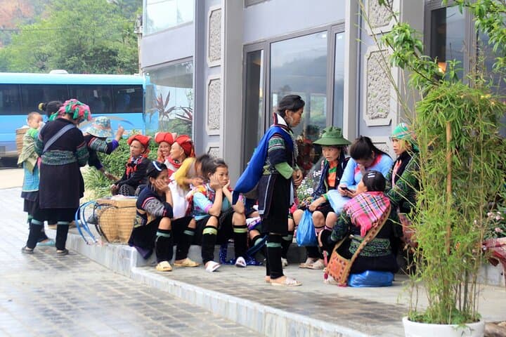 Sapa Easy Trekking: 2-Day Village Walks Through Cat Cat, Lao Chai & Ta Van
