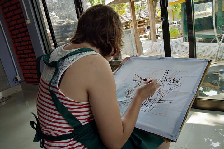 Imogiri Bicycle Tour from Yogyakarta: Rice-Field & Batik Village Ride photo 4