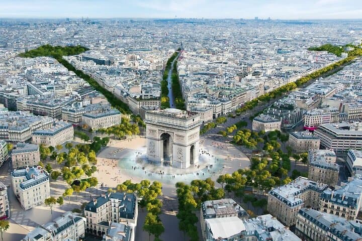 Paris in Four Hours: VIP Private Tour with Guide and Driver photo 3