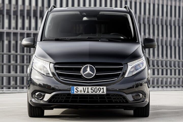 Private London Van Tour: 6-Hour Custom Chauffeured City Sightseeing photo 4