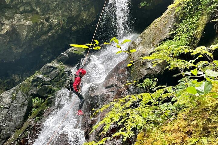 North Cascades Waterfall Canyoneering: Rappels, Mossy Slots & Glacier-fed Pools photo 4