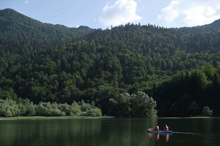 Biogradska Gora Day Tour: Morača Monastery, Biogradsko Lake & Kolašin