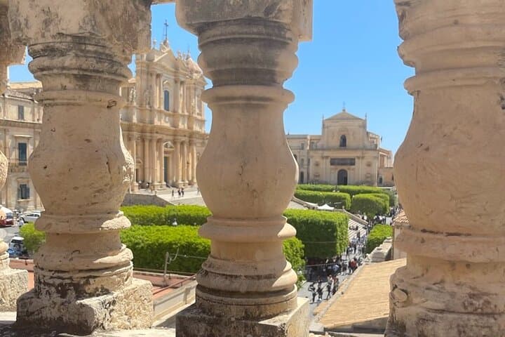 Noto Baroque Walking Tour: Explore Sicily's Stone Garden in 2 Hours photo 2