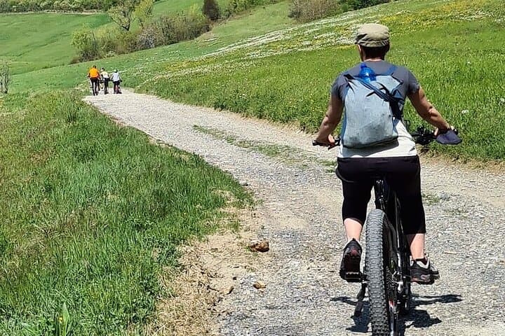 Electric Mountain Bike Rental in Bobbio — Explore Val Trebbia by e-MTB photo 6