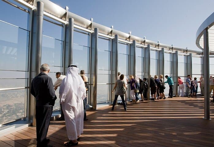 Burj Khalifa Hidden Gems: Self-Guided Audio Walking Tour in Downtown Dubai photo 3