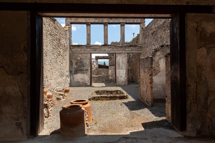 Pompeii's Secret Tales: Self-Guided Walking Tour of the Ruins photo 5