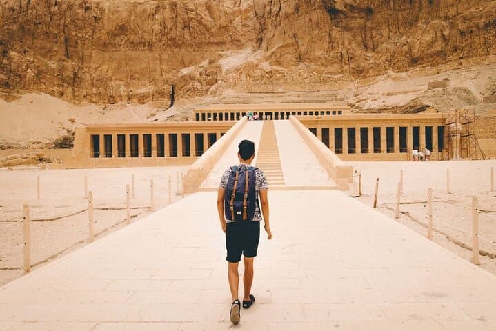 Luxor Overnight from Hurghada: Sunrise Hot Air Balloon & Temples Tour photo 4