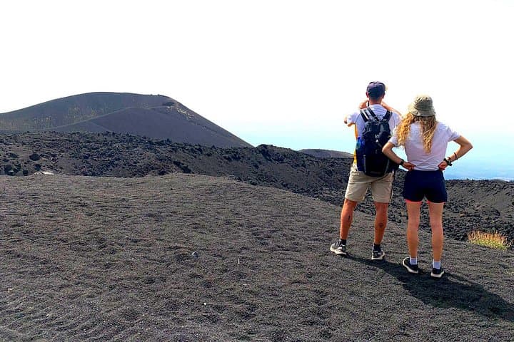 Etna Morning Tour from Syracuse: Craters, Lava Caves & Sicilian Tastings