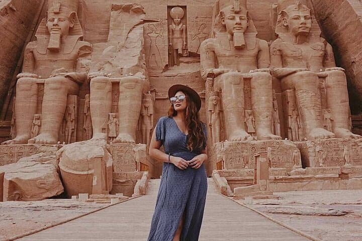 Nile Cruise From Aswan to Luxor: Abu Simbel, Hot-Air Balloon & Temple Highlights