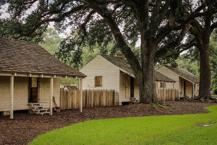 Oak Alley Plantation Tour: Walk the 300-Year-Old Oak Alley Near New Orleans photo 6