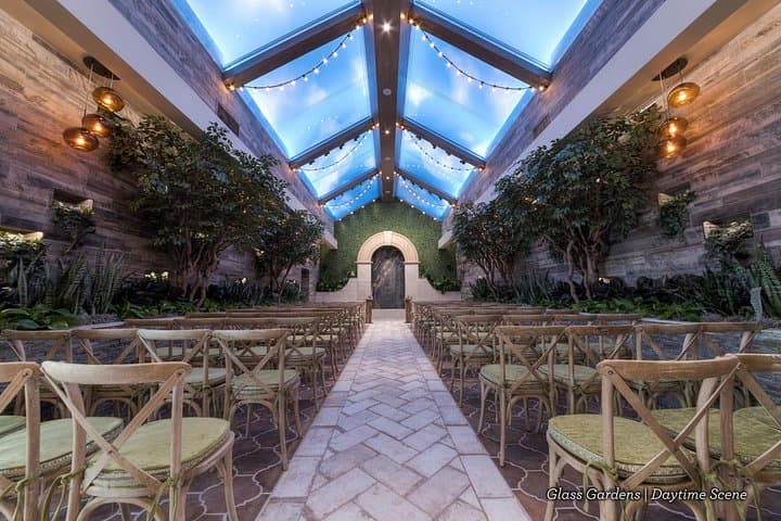Romantic Las Vegas Wedding Package at Chapel of the Flowers photo 2