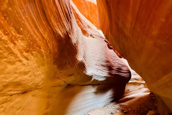 Peek-a-Boo Slot Canyon Private Guided Hike Near Kanab — Easy Slot Canyon Walk photo 3