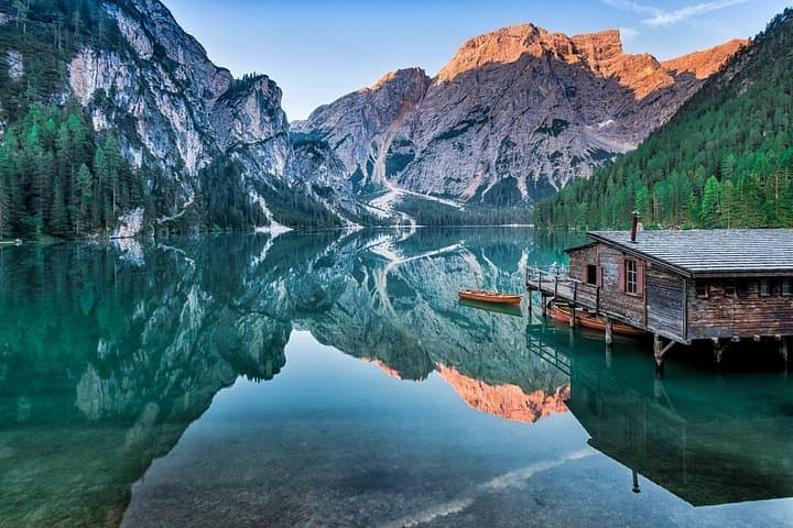Dolomites Day Trip: Private Full-Day Tour to Lake Braies, Misurina & Tre Cime from Innsbruck