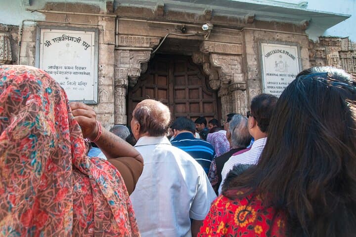 Udaipur to Nathdwara, Eklingji & Haldighati: Private Day Tour to Temples and the Haldighati Battlefield photo 6