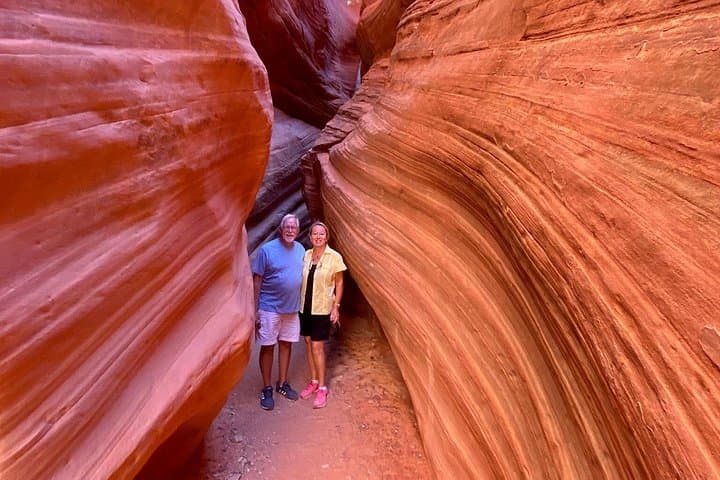 Peekaboo Slot Canyon UTV & Hiking: Kanab Red Rock Backcountry Adventure photo 3