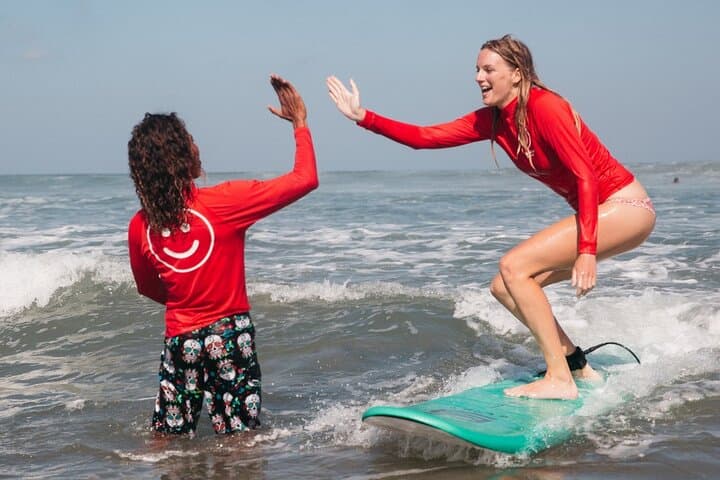 Surfing Lessons at El Laguito, Bocagrande — Cartagena's Beginner Waves photo 2