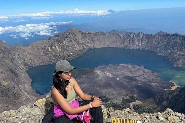 Summit Mount Rinjani: 3-Day Trek to Crater Lake & Hot Springs photo 2