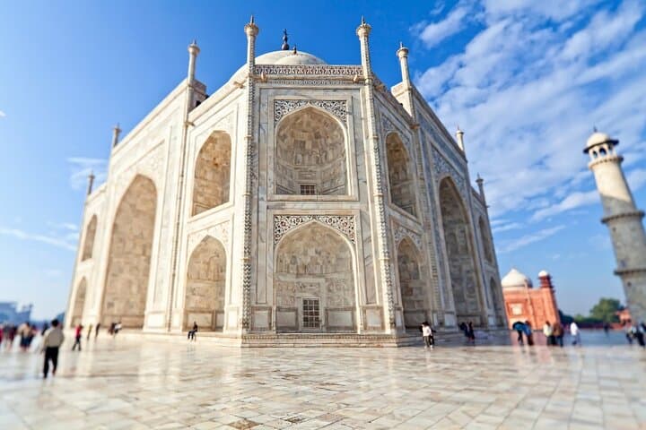 Taj Mahal Sunrise and Agra Fort Private Day Tour from Delhi photo 5