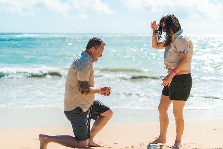 Capture Love: A Romantic Marriage Proposal at Macao Beach photo 6
