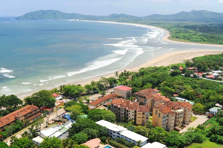 San José to Tamarindo Shared Shuttle — Air-Conditioned Transfer (3 hrs)