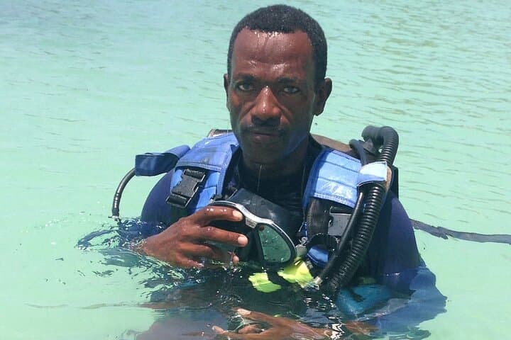 Montego Bay Discover Scuba Diving: One-Tank Intro to Coral Reefs photo 4