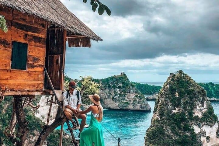 Nusa Penida Day Tour: Kelingking, Diamond Beach & Treehouse Highlights