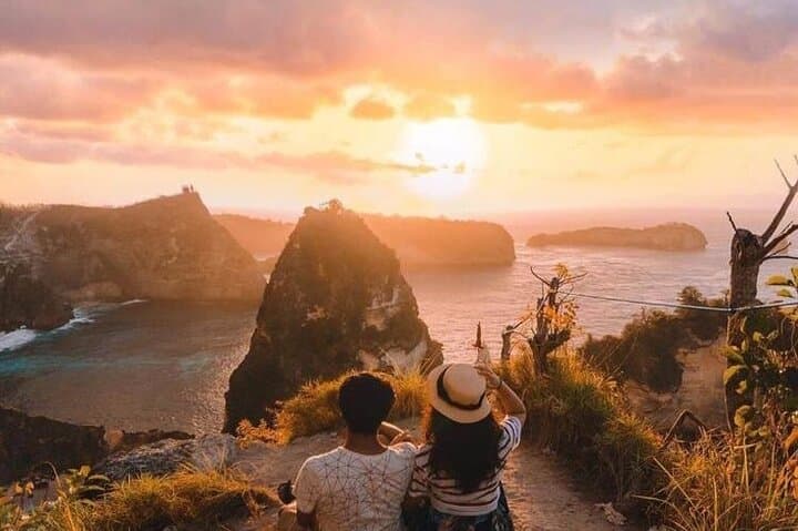 Nusa Penida Day Tour: Kelingking, Diamond Beach & Treehouse Highlights photo 4