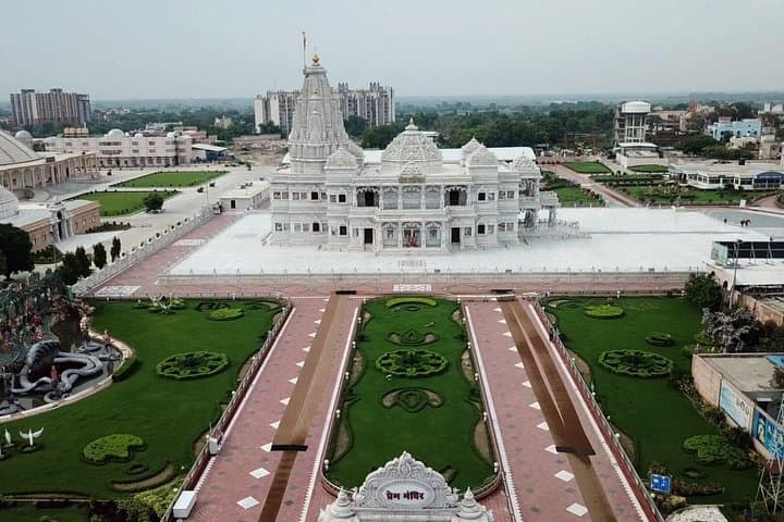 Full-Day Taj Mahal, Agra Fort & Mathura-Vrindavan Tour from Delhi — One-Day Cultural Journey