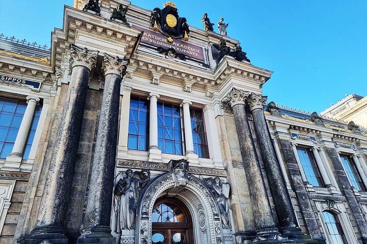 Dresden Old Town Audio Scavenger Hunt: Private Detective Puzzle Walk photo 5