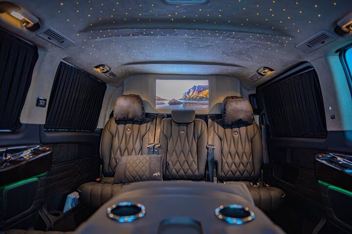 Dubai Private Luxury Transfer — VAN Falcon Edition photo 3