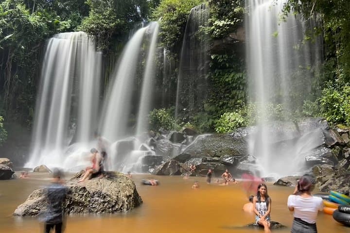 Full-Day Phnom Kulen & Tonle Sap: Waterfalls, Reclining Buddha & Floating Villages photo 1
