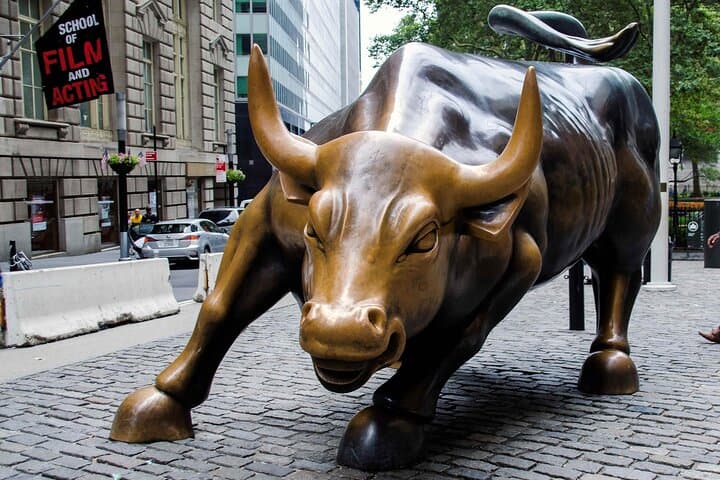 Discover Lower Manhattan Walking Tour: Wall Street, Trinity Church & Historic Stone Street photo 2