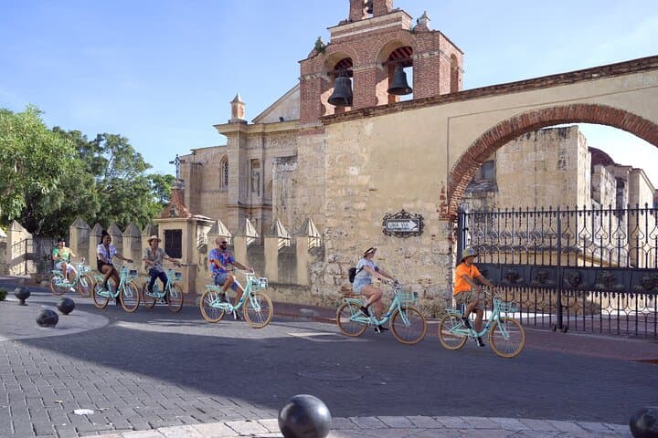 Santo Domingo Colonial Zone Bike Tour — 2-Hour Historic City Ride photo 3
