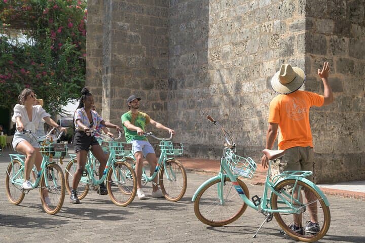 Santo Domingo Colonial Zone Bike Tour — 2-Hour Historic City Ride photo 4