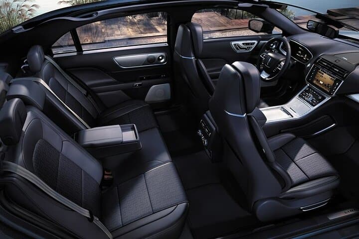 Private Sedan Transfer from Seattle Airport (SEA) to Downtown Seattle photo 3